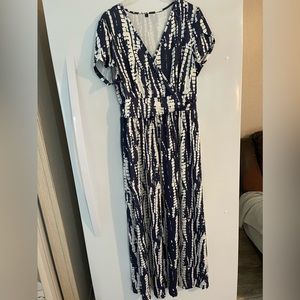 Maternity Dress size Large EUC
